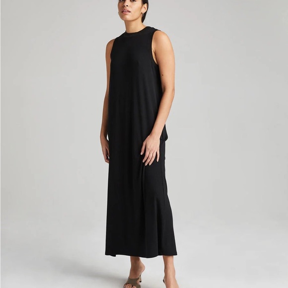 Richer Poorer Dresses & Skirts - Richer Poorer Vintage Rib Column Maxi Dress in Black, Size XL